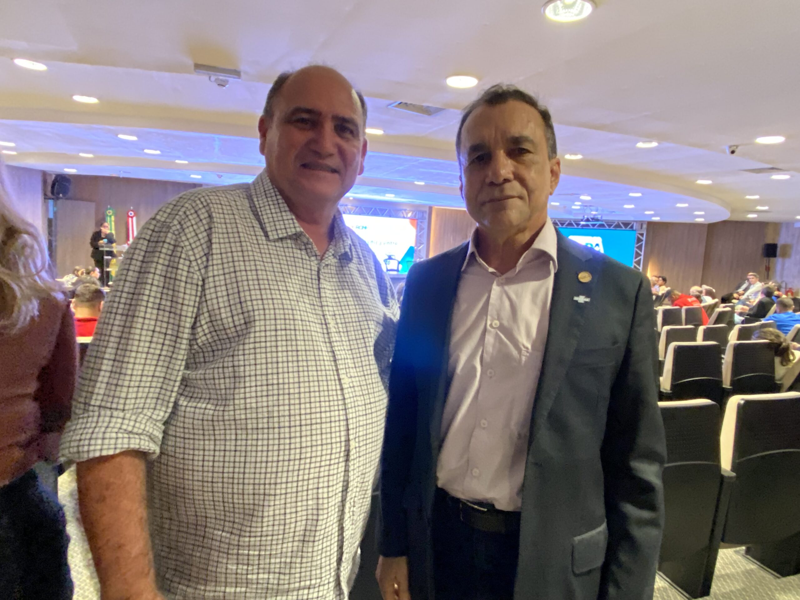 Prefeitura de Vitória do Mearim se une a SEBRAE, Governo do Estado, FAMEM e Banco do Nordeste para impulsionar os pequenos negócios